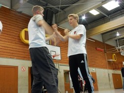 Selbstverteidigung Kampfkunst Kampfsport MMA Wing Tsun Eisenach Eschwege (5)